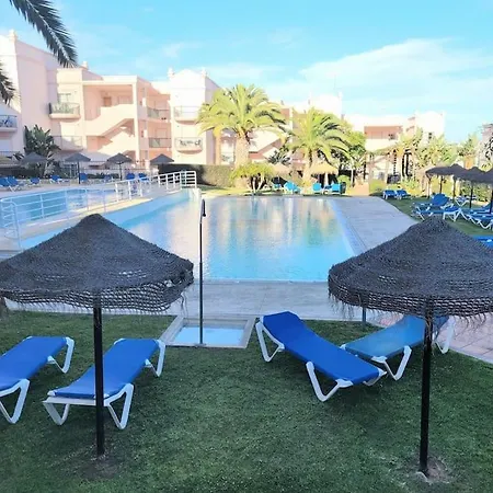 Seaview Garden Pool 5 Min Walk To Lagos Apartment *